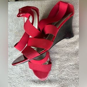 Red strappy wedges sandals open toe